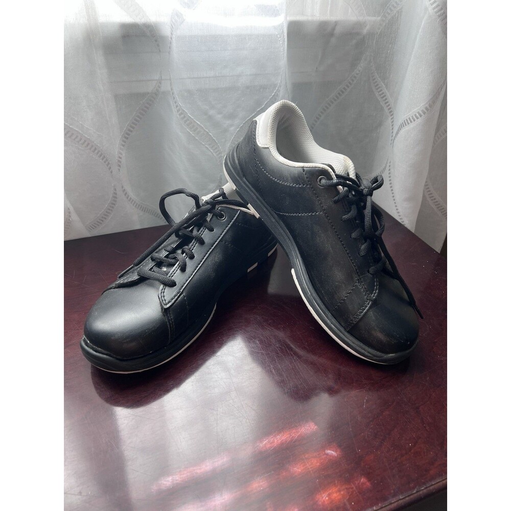 Brunswick Men's Size 8M Blitz Bowling Shoes Black/White RM-003